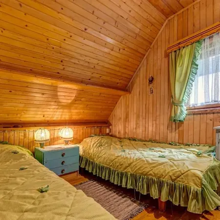 Prázdninový dům Klimatyczny W Gorach